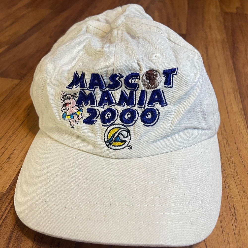 West Michigan Whitecaps Mascot Mania 2000 Snapback Hat Mens OS Vintage Cream Cap